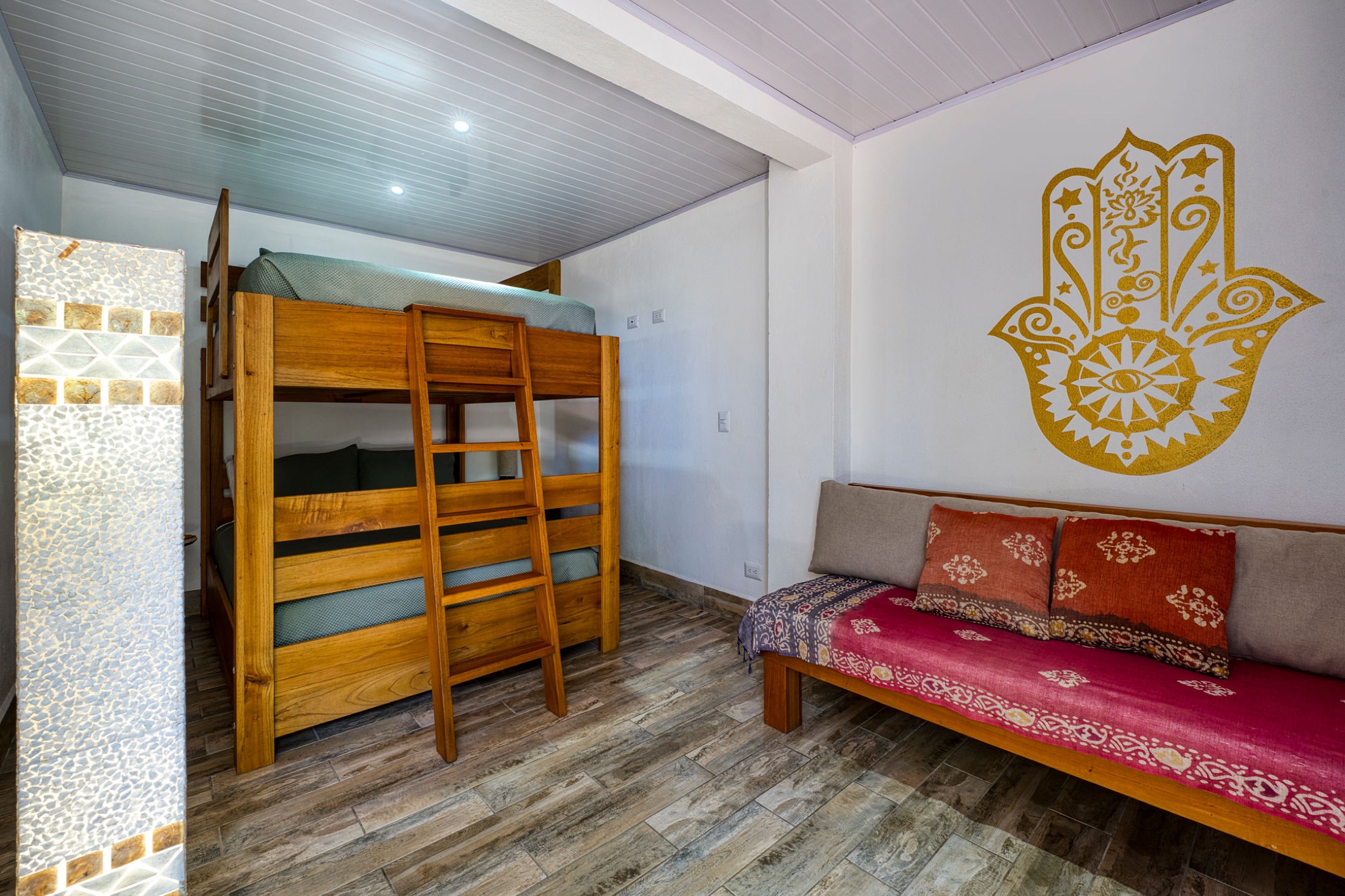 Hamsa Room